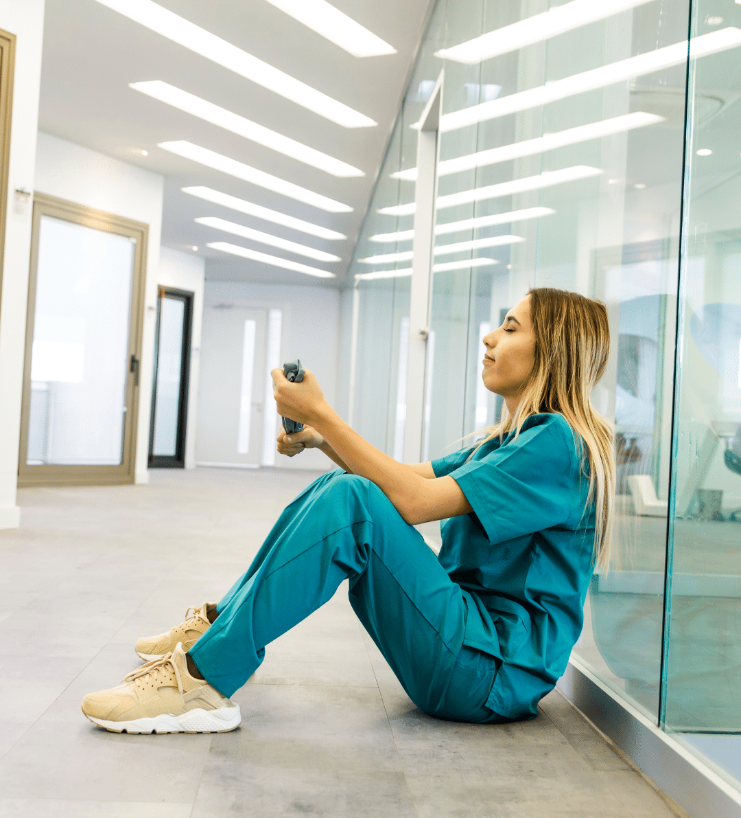 How To Survive 12 Hour Nursing Shifts Helpful Tips NurseIO