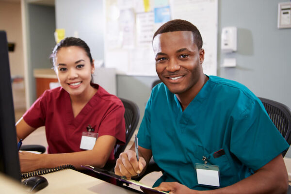 Per Diem vs. Travel Nursing: How Do They Compare?